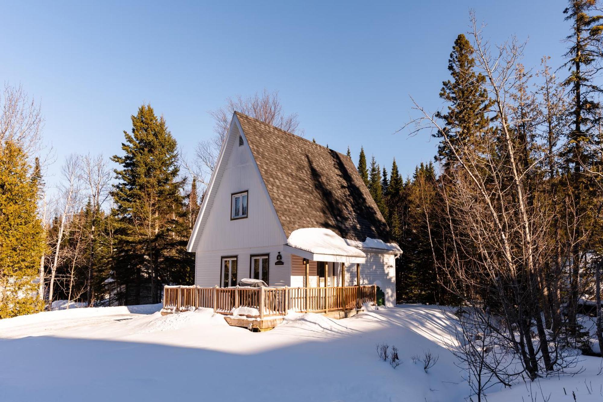 Gite Du Mont-Albert - Sepaq Sainte Anne des Monts Экстерьер фото