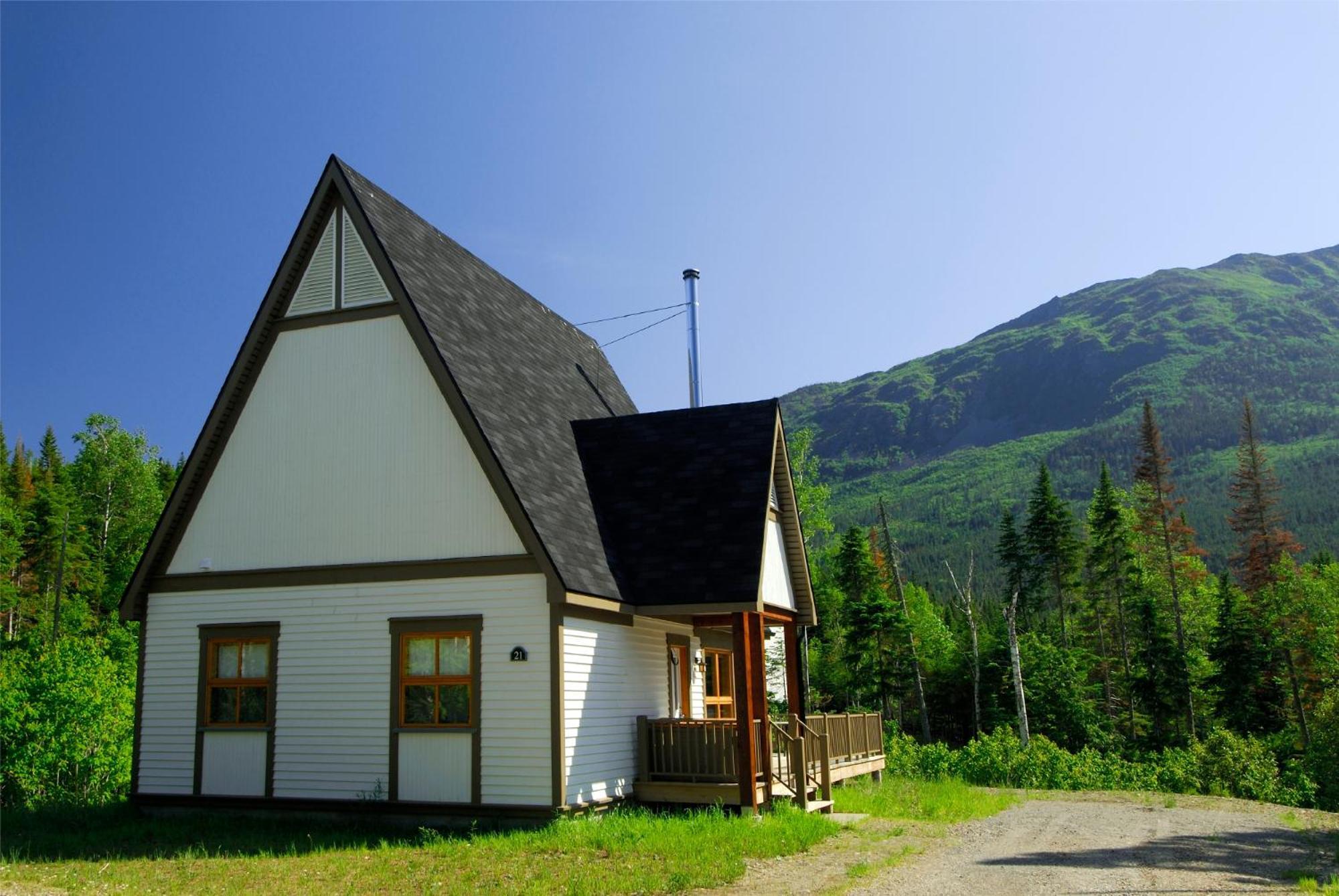 Gite Du Mont-Albert - Sepaq Sainte Anne des Monts Экстерьер фото